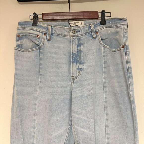Abercrombie Skinny High Rise Jeans - Picture 5 of 12